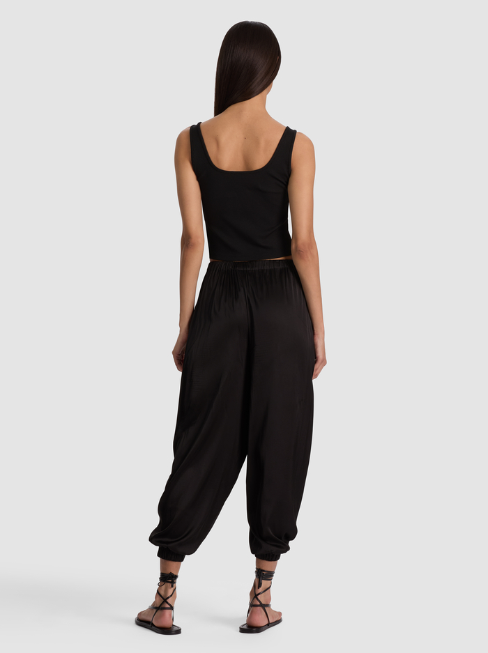 DECLAN PULL ON GENIE PANT - BLACK image 2 - ALICE + OLIVIA