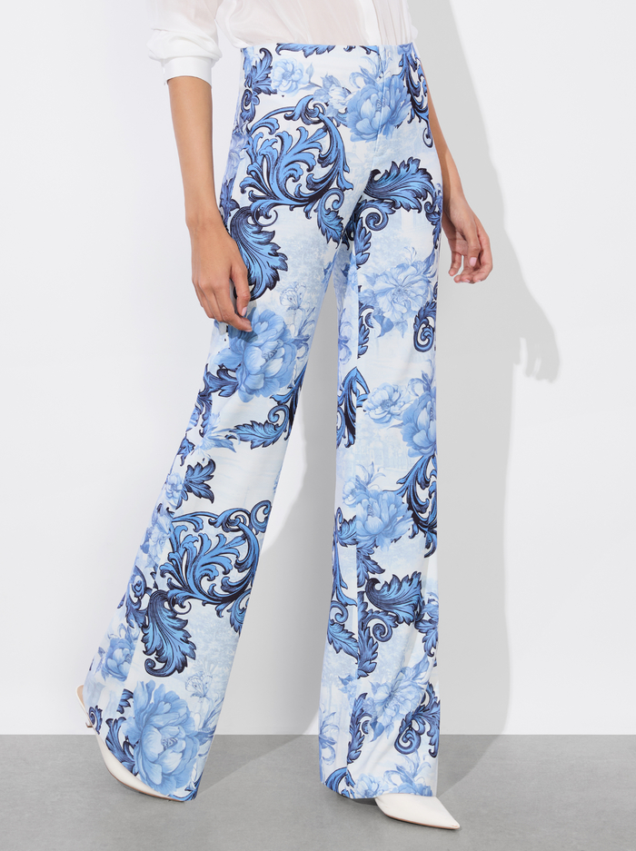TEENY BOOTCUT PANT - SCROLL SYMPHONY - Alice And Olivia