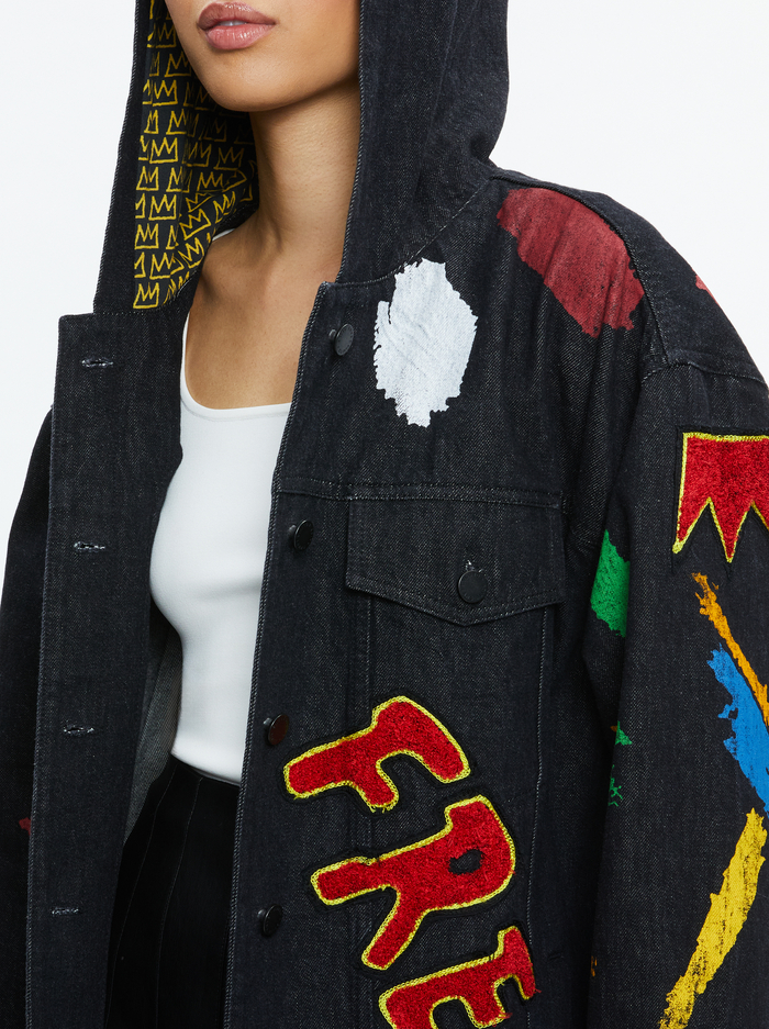 A+O X BASQUIAT JEFF MAXI DENIM JACKET - MAYA CHARCOAL BLACK image 3 - Alice And Olivia