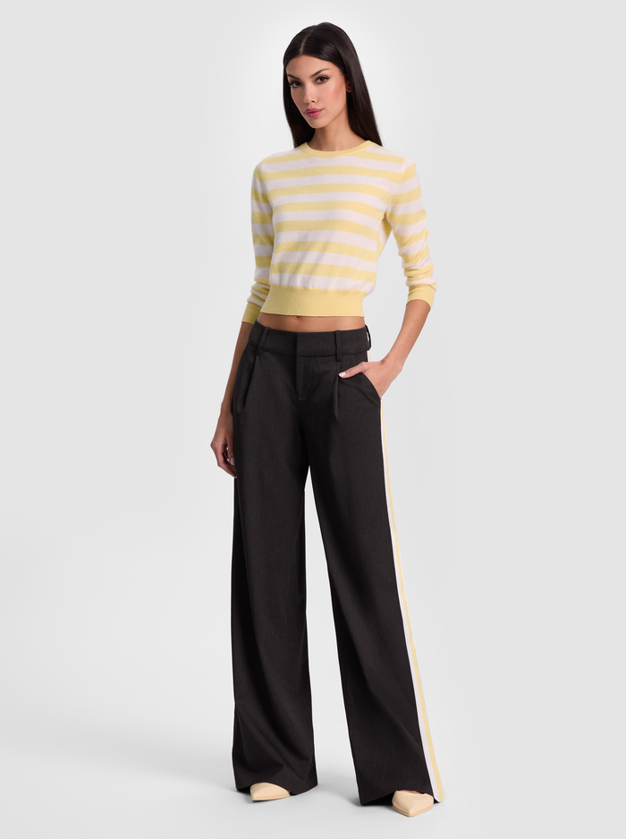 ERIC PANT WITH SIDE STRIPE - CHARCOAL/BUTTER image 4 - ALICE + OLIVIA