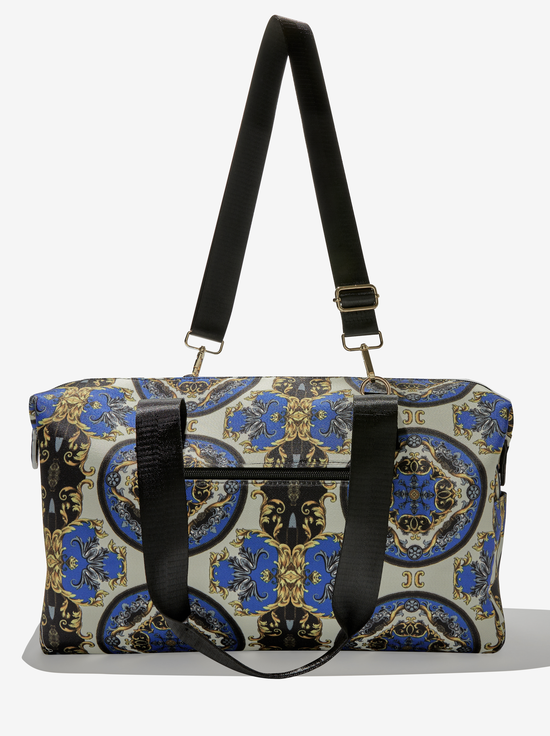 A o X Fabfitfun Duffle Bag In Regal Romance Sapphire Alice Olivia