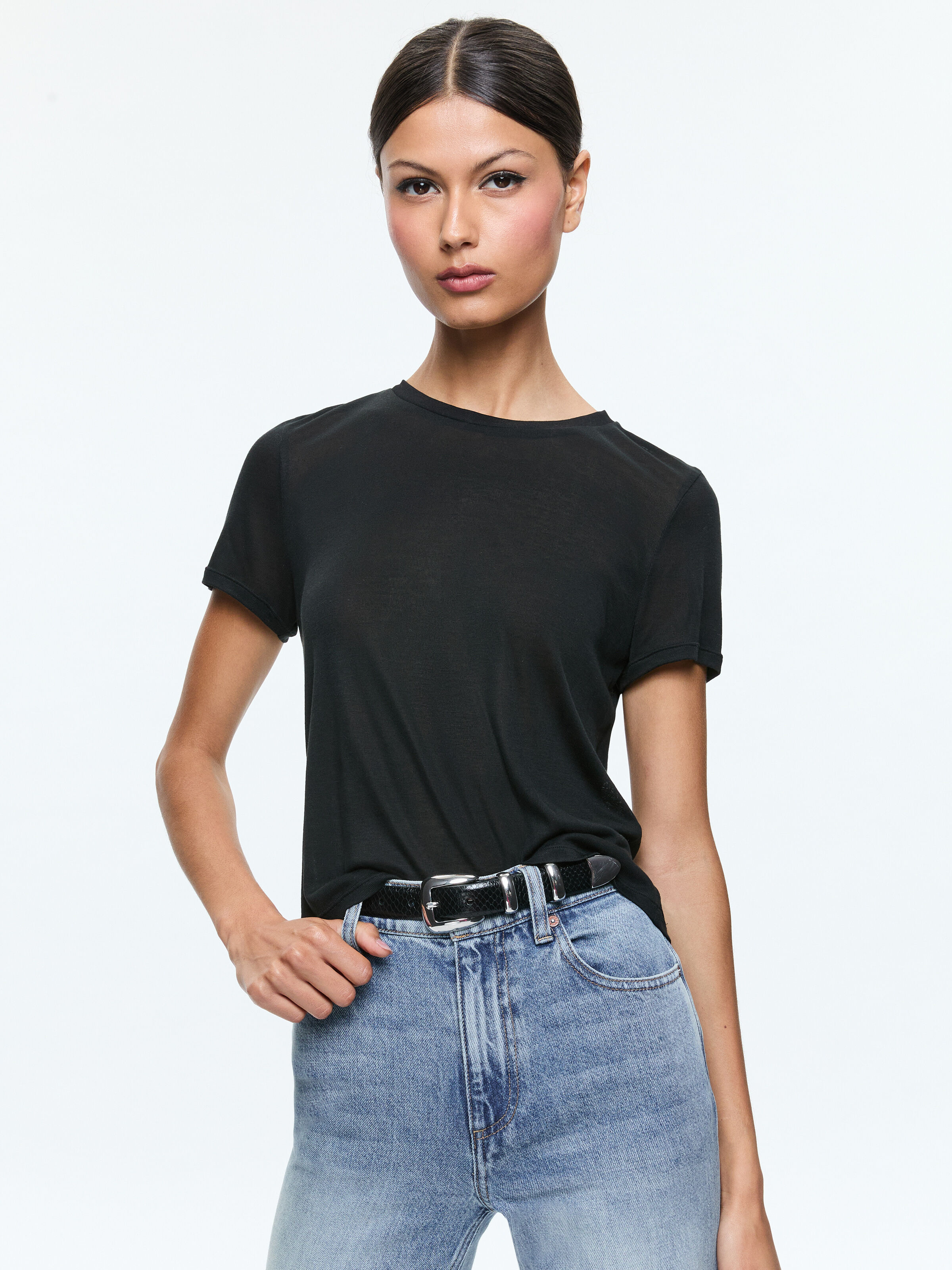 CINDY CROPPED TEE in BLACK | ALICE + OLIVIA