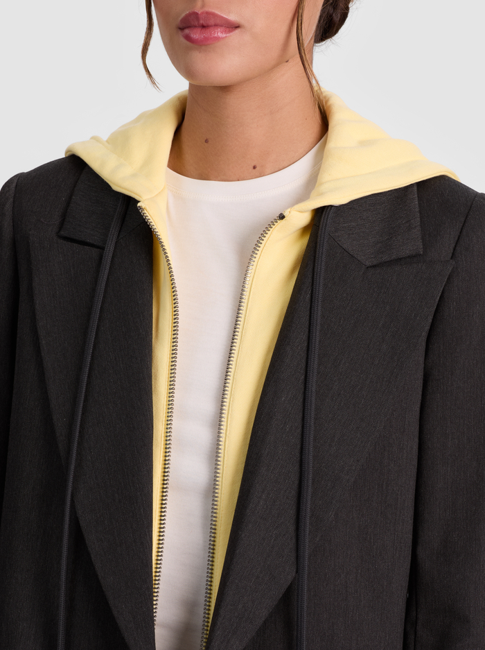 JORDAN BLAZER WITH REMOVABLE HOODIE - CHARCOAL/BUTTER image 4 - ALICE + OLIVIA