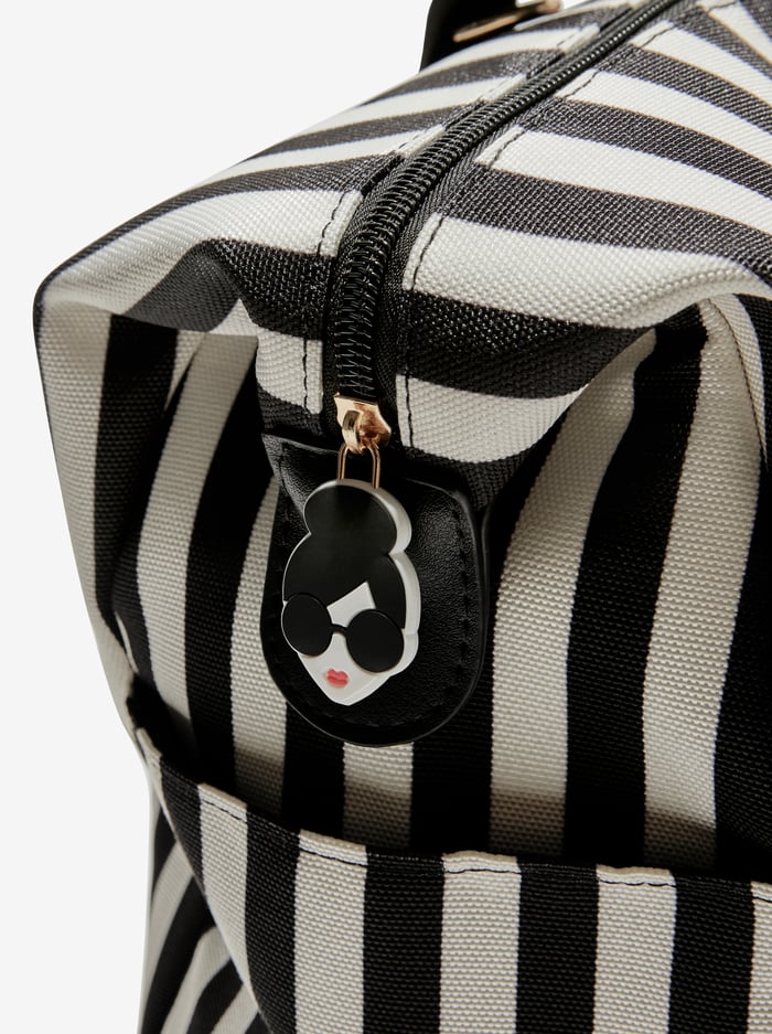 A+O X FABFITFUN DUFFLE BAG - POSITANO STRIPE SM BLACK image 4 - Alice And Olivia