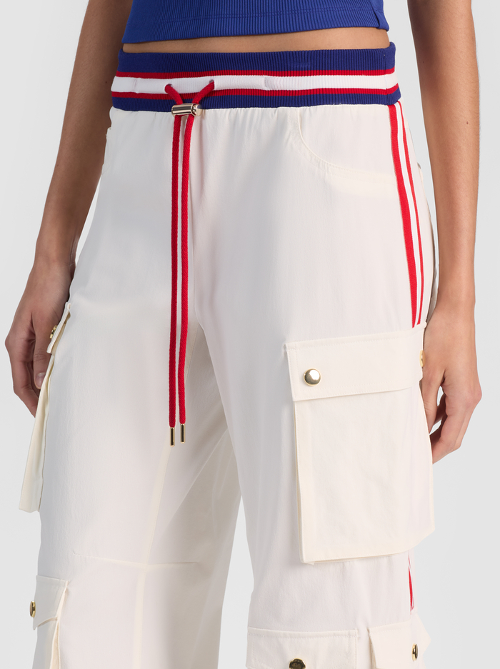 OLYMPIA CARGO PANT - OFF WHITE image 4 - ALICE + OLIVIA