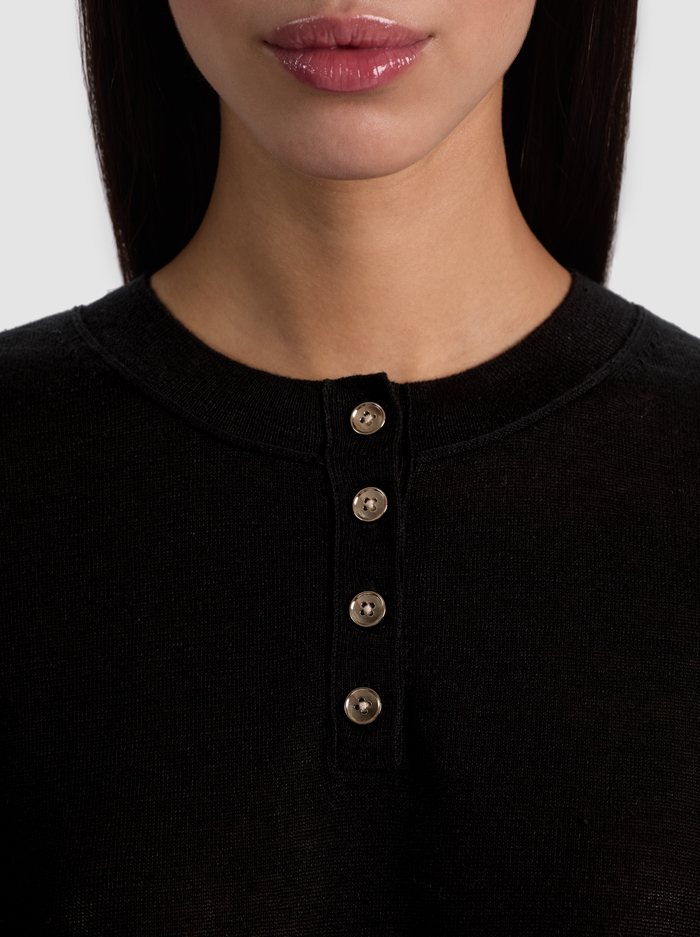 ALAINA LINEN HENLEY - BLACK image 3 - ALICE + OLIVIA