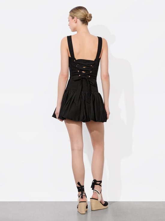 BLACK-NATALIA LINEN LACE UP TOP