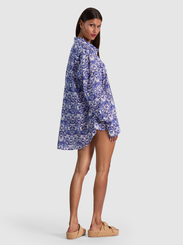 A+O X CONIGLIO PALM BEACH BUTTON DOWN - SOLSTICE image 2 - ALICE + OLIVIA