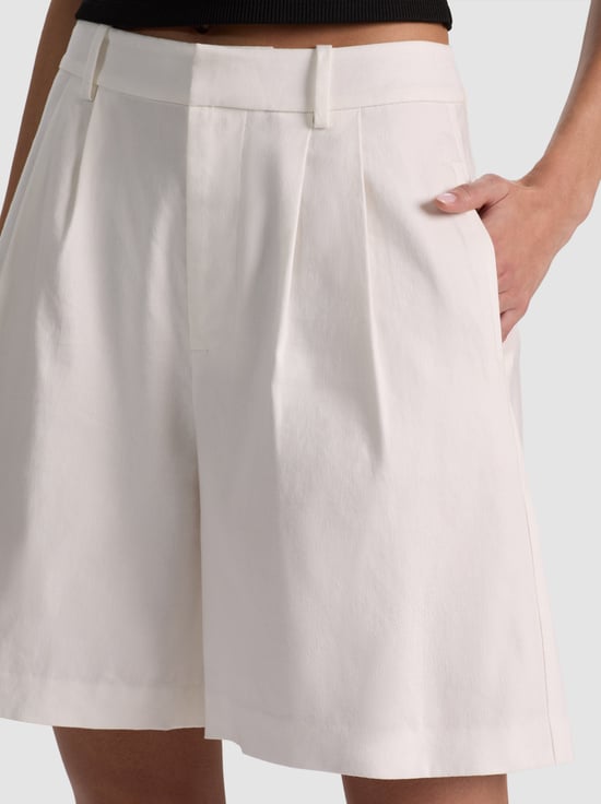 OFF WHITE-CONRY LINEN BERMUDA SHORT