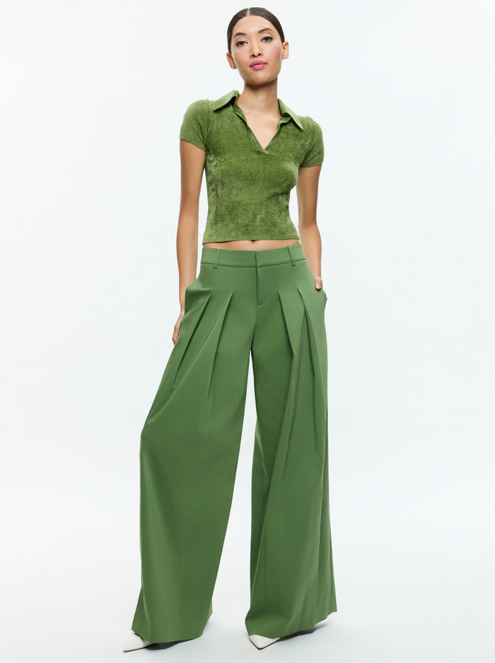 BLAIRE WIDE LEG PLEATED PANT - AVOCADO image 1 - Alice And Olivia