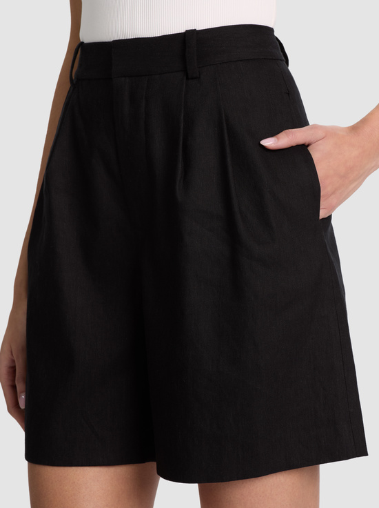 BLACK-CONRY LINEN BERMUDA SHORT