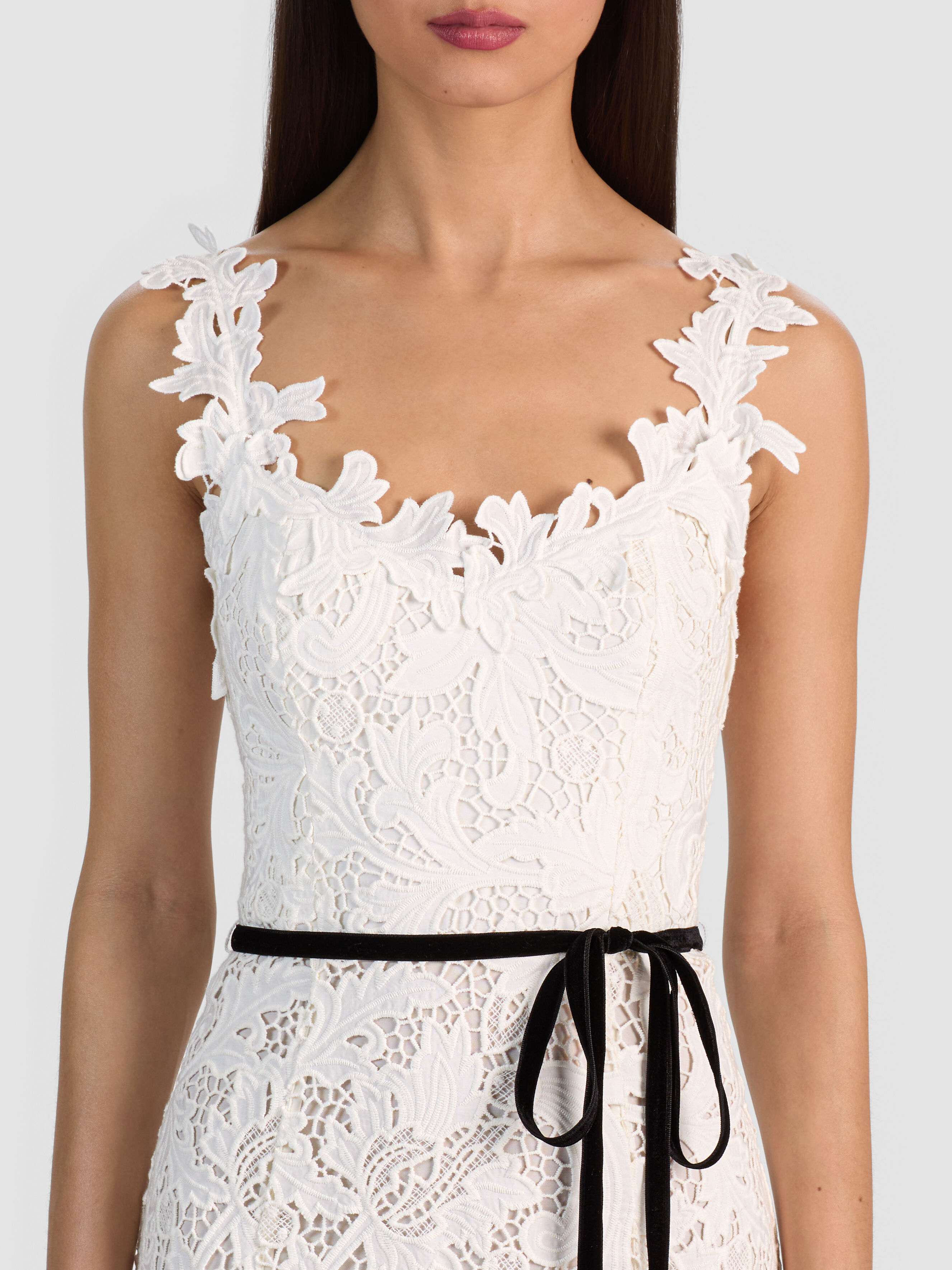 MIRIAM SWEETHEART MINI DRESS in OFF WHITE | ALICE + OLIVIA