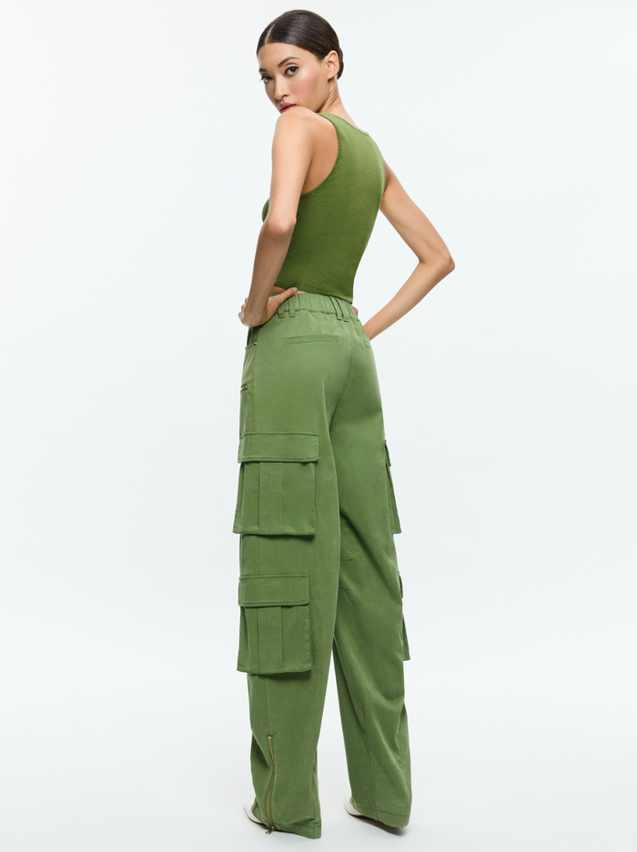 DARYN BUTTON THROUGH CROPPED TANK - AVOCADO image 2 - Alice And Olivia