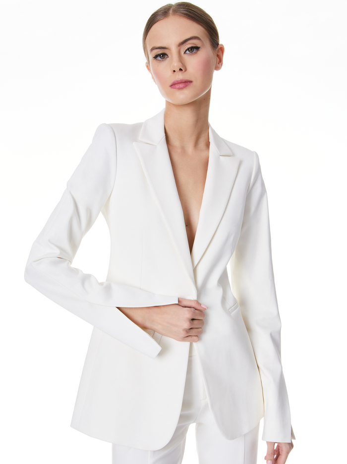 BREANN LONG FITTED BLAZER - ECRU - Alice And Olivia