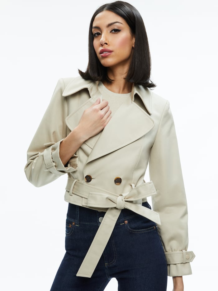 HAYLEY CROPPED TRENCH COAT WITH BELT - LATTE - Alice And Olivia