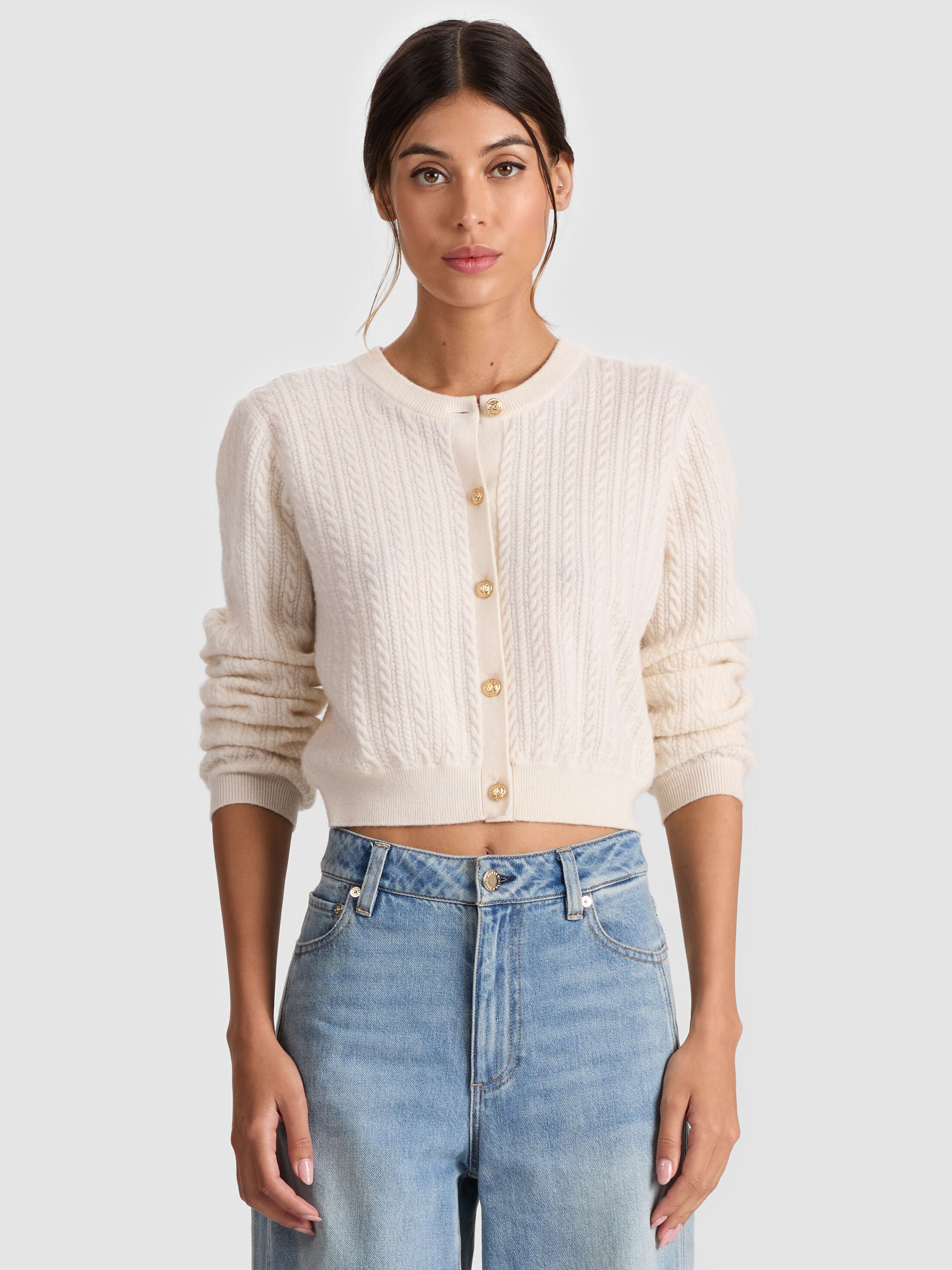 DOLLIE CASHMERE CABLEKNIT CARDIGAN in ECRU | ALICE + OLIVIA