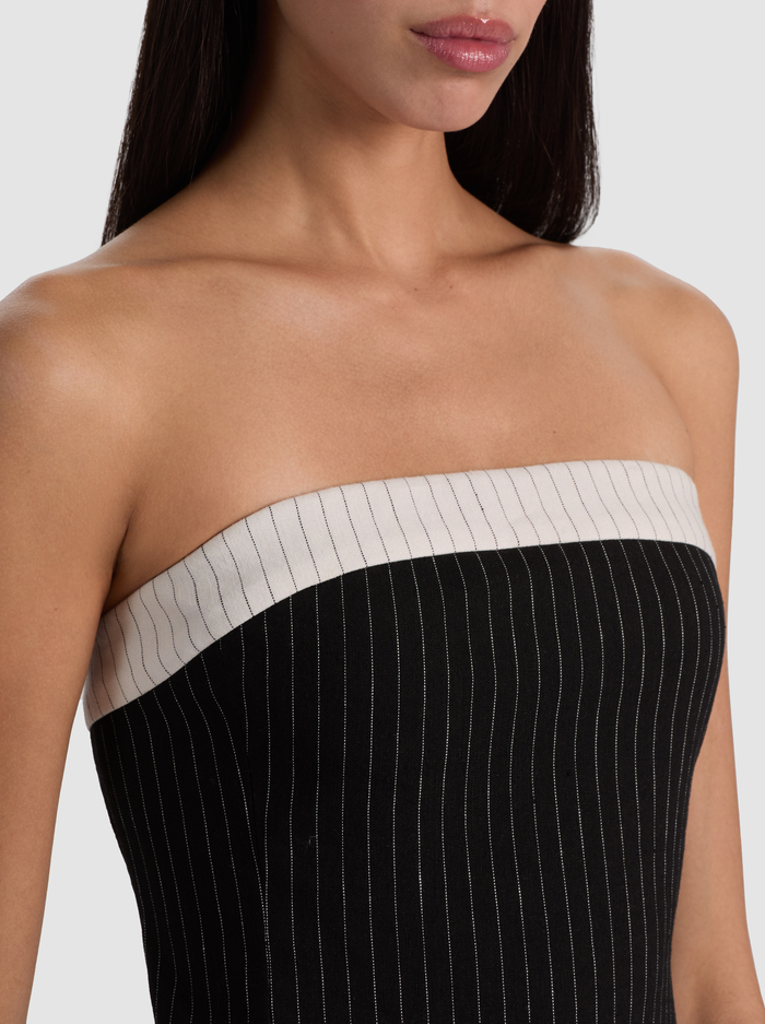 KELLY LINEN STRAPLESS TOP - BLACK/OFF WHITE PINSTRIPE image 3 - ALICE + OLIVIA