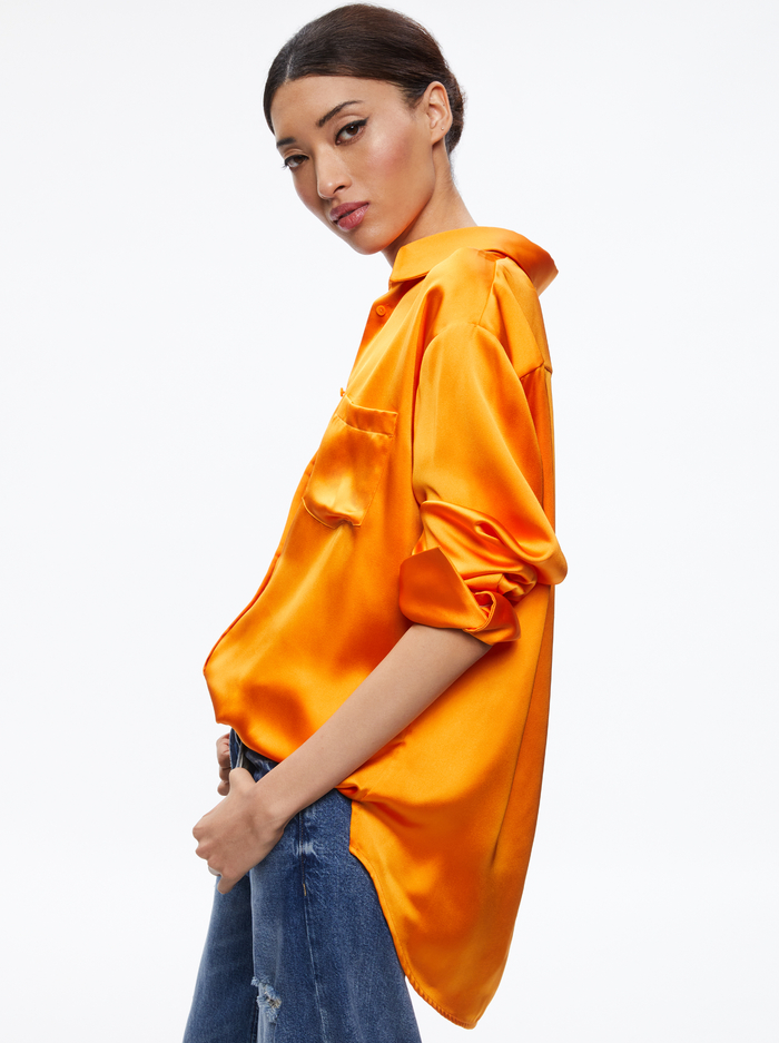 FINELY OVERSIZED BUTTON DOWN SHIRT - TANGERINE - Alice And Olivia