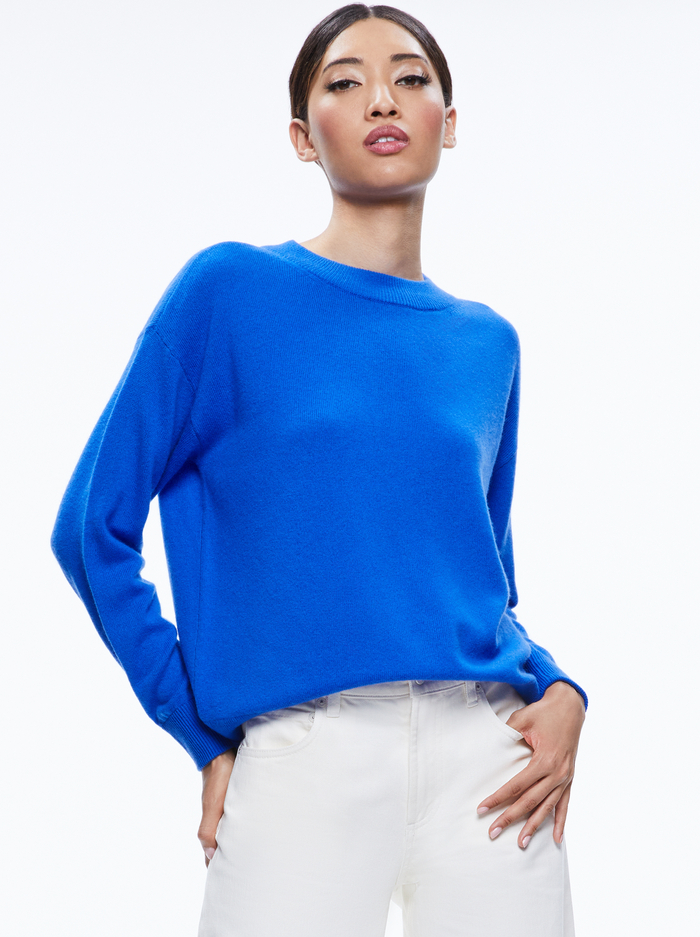 FILA CREWNECK PULLOVER - SAPPHIRE - Alice And Olivia