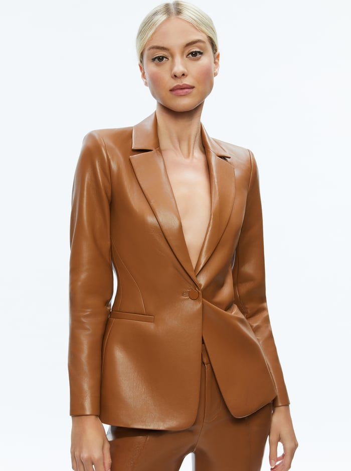 MACEY VEGAN BLAZER - CAMEL - Alice And Olivia