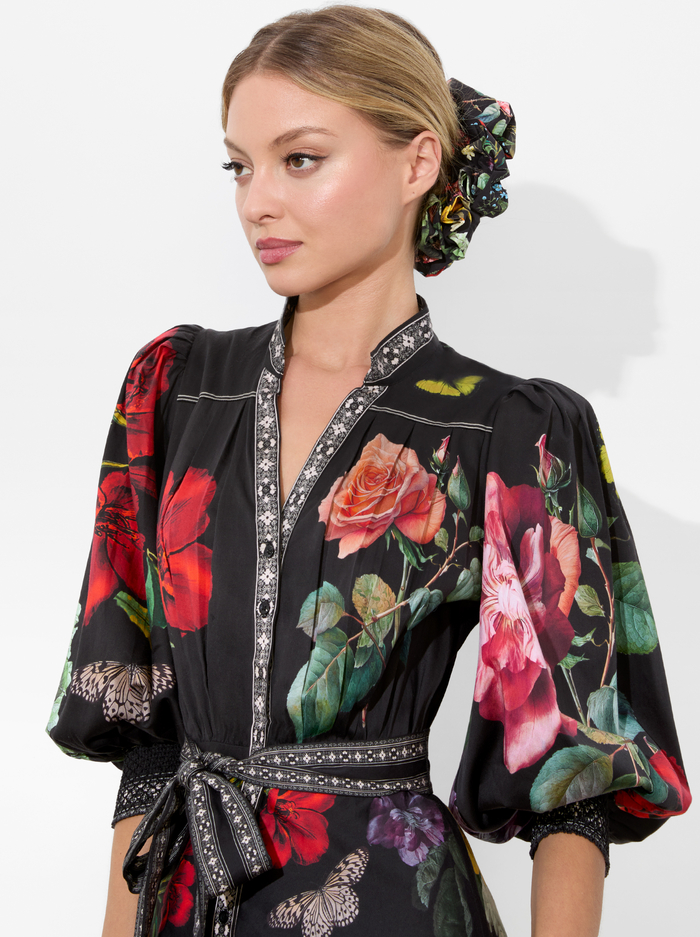 CHER LARGE SCRUNCHIE - IN THE WIND FLORAL - Alice And Olivia