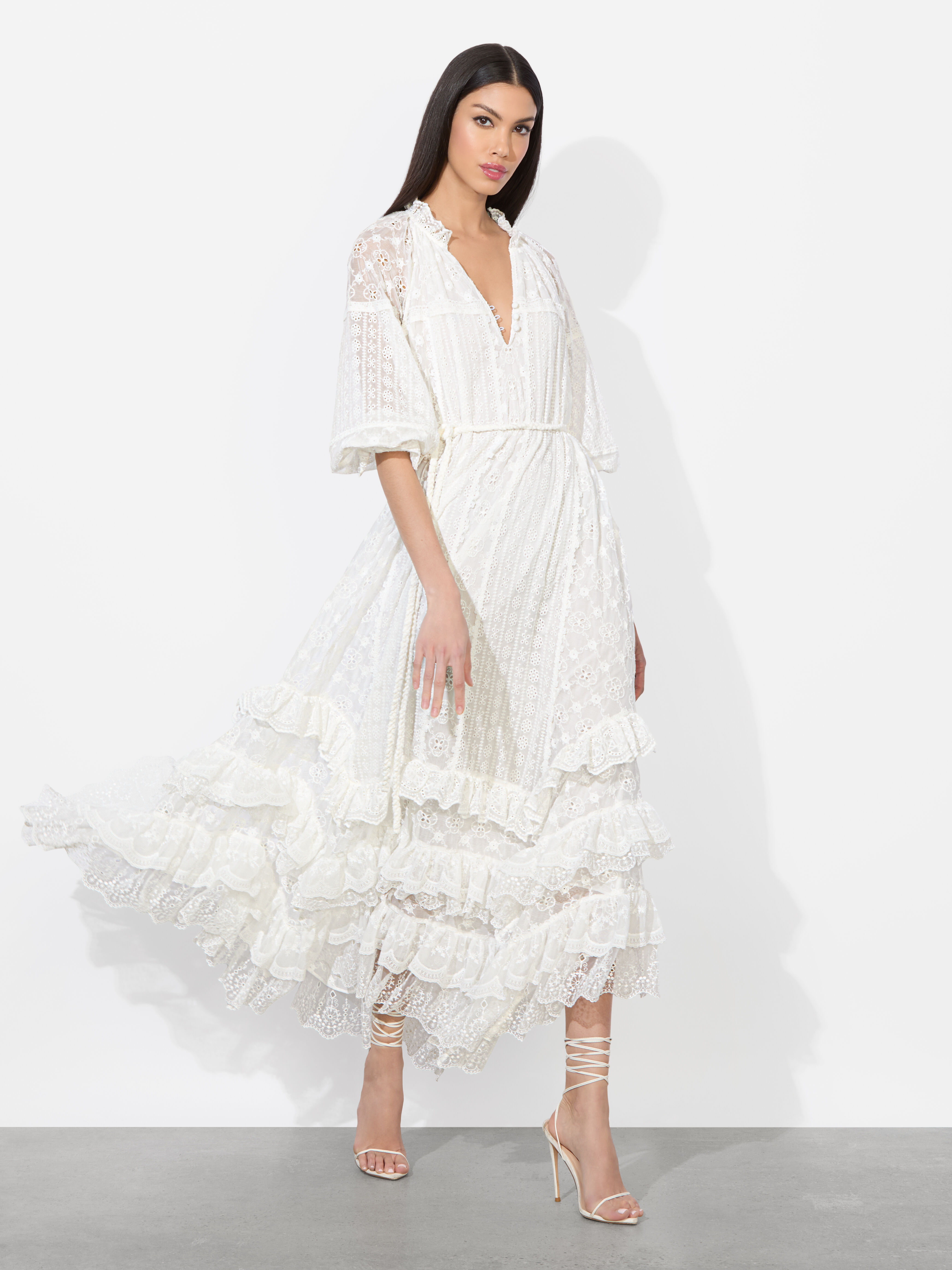 ❇️人気新作 Alice+Olivia 白 ブラウス