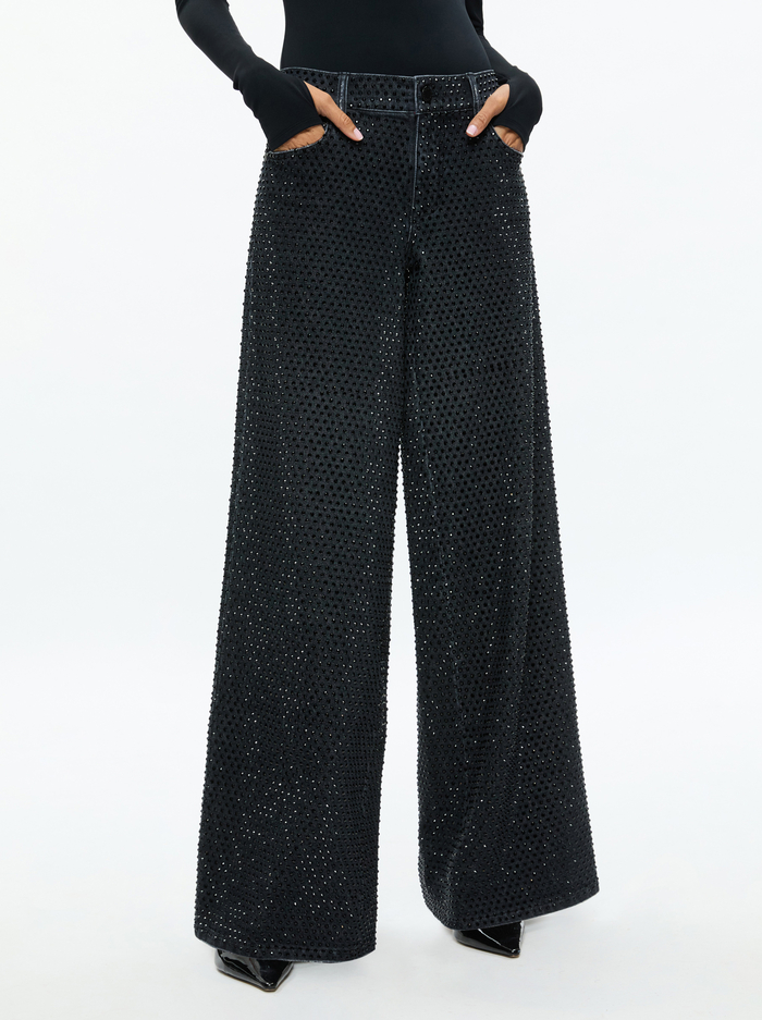 TRISH LOW RISE EMBELLISHED BAGGY JEAN - MAYA CHARCOAL BLACK/BLACK - Alice And Olivia