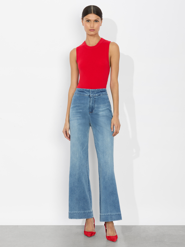 QUINN KICK FLARE JEAN - LIVIA VINTAGE BLUE image 4 - Alice And Olivia