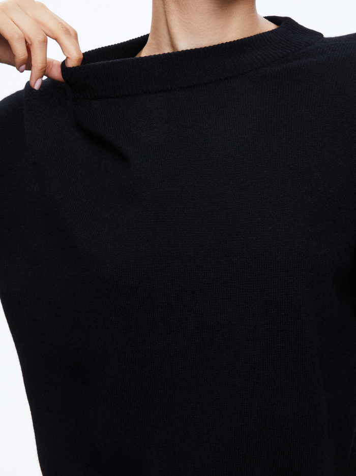 FILA CREWNECK PULLOVER - BLACK image 3 - Alice And Olivia