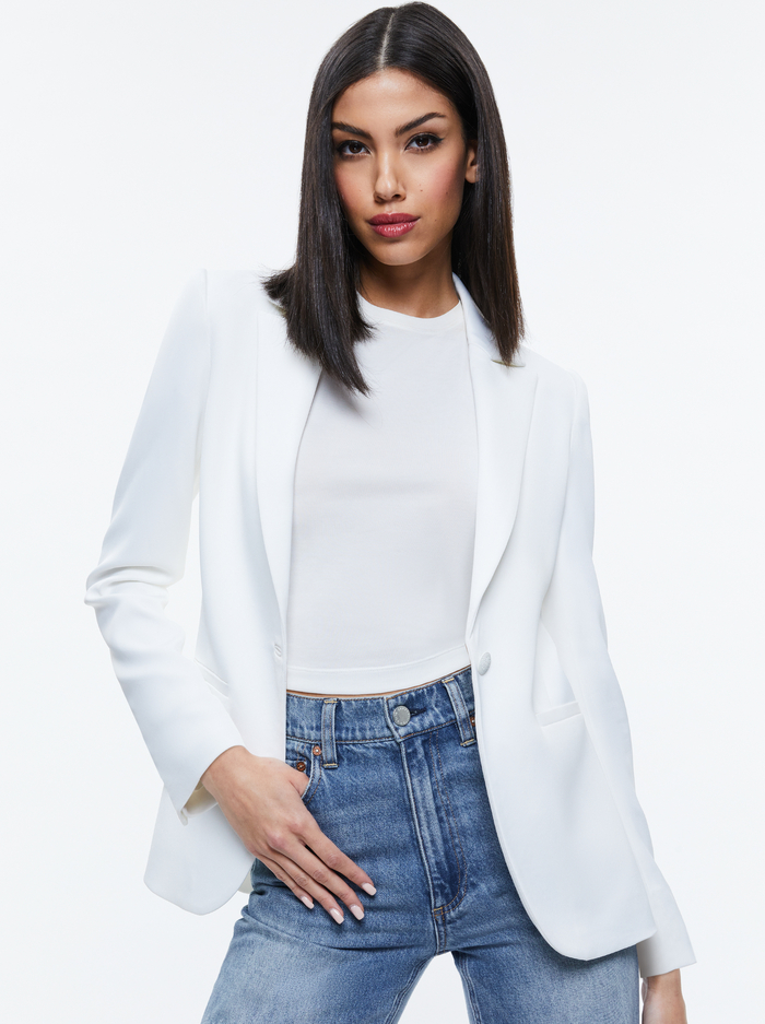 BLAKE FITTED BLAZER - OFF WHITE - Alice And Olivia