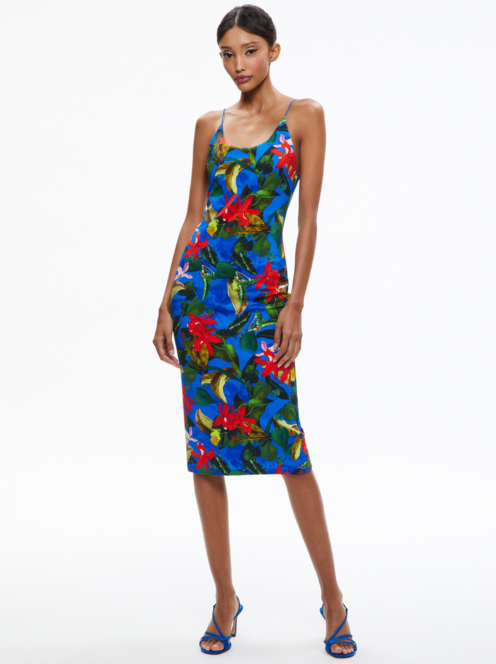 DELORA SPAGHETTI STRAP FITTED MIDI DRESS - TROPICAL SUNRISE SAPPHIRE - Alice And Olivia