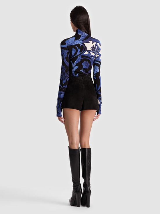 REGAL RETREAT-DELAINA TURTLENECK TOP