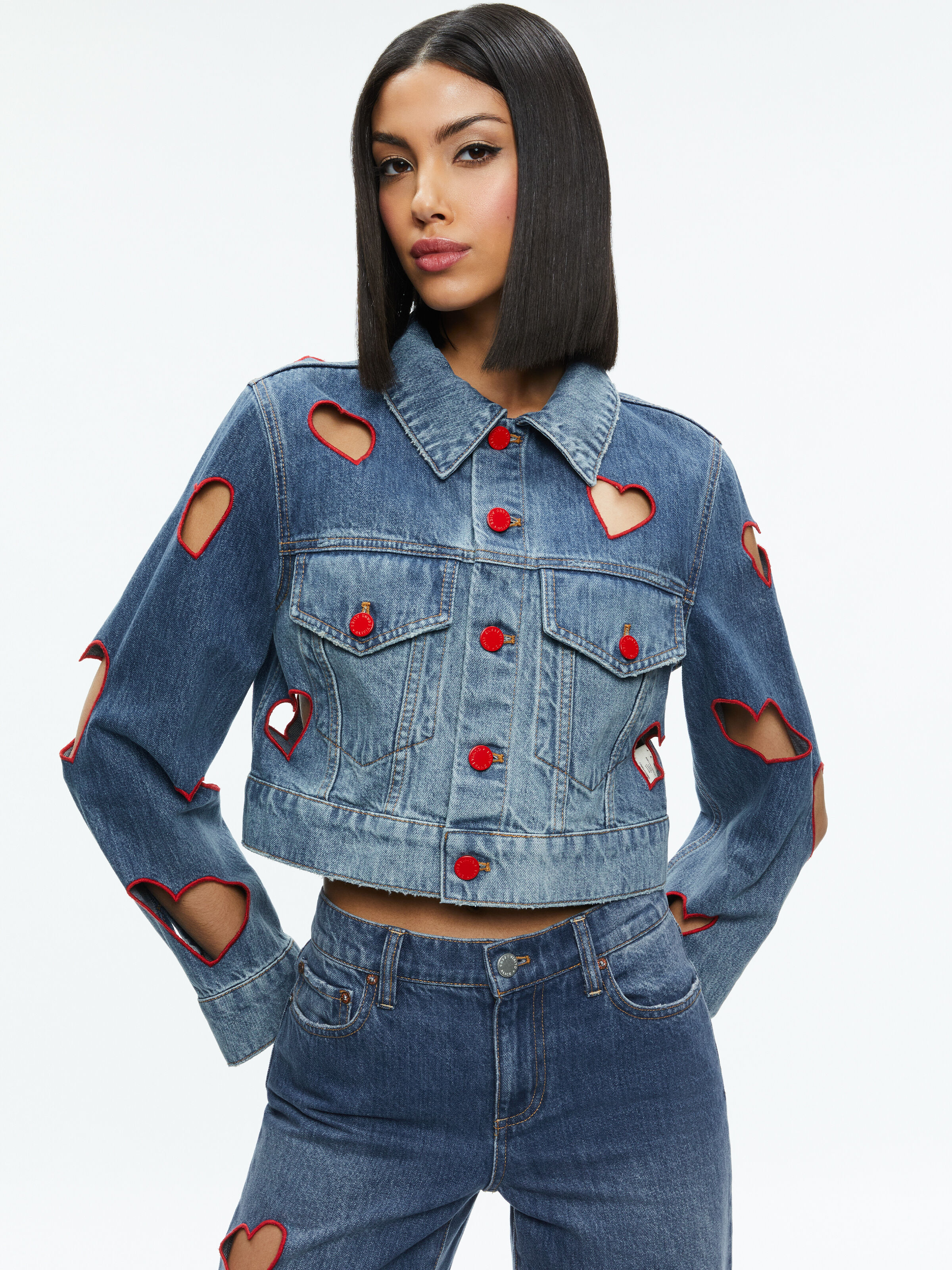 Jeff Heart Embroidered Cropped Denim Jacket In True Blues Dark Alice Olivia