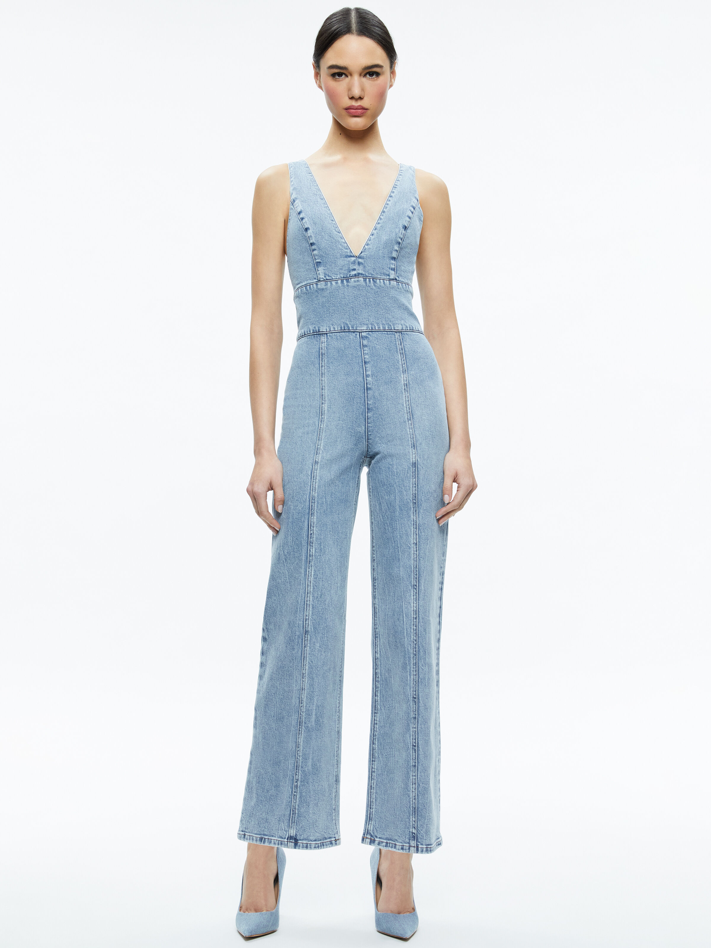 Sandra Deep V Neck Jumpsuit In Sullivan Vintage Blue Alice Olivia