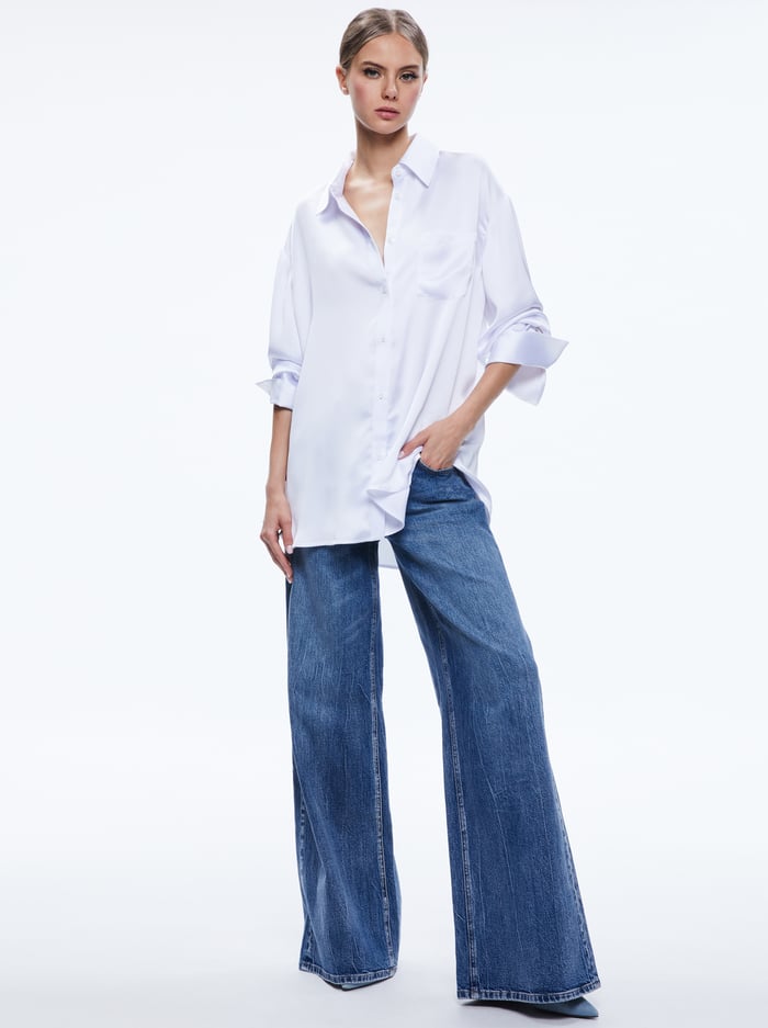 FINELY OVERSIZED BUTTON DOWN SHIRT - WHITE image 2 - Alice And Olivia