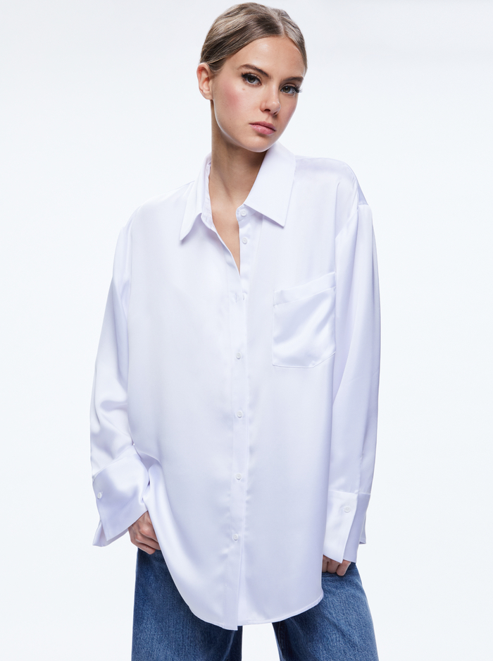 FINELY OVERSIZED BUTTON DOWN SHIRT - WHITE - Alice And Olivia