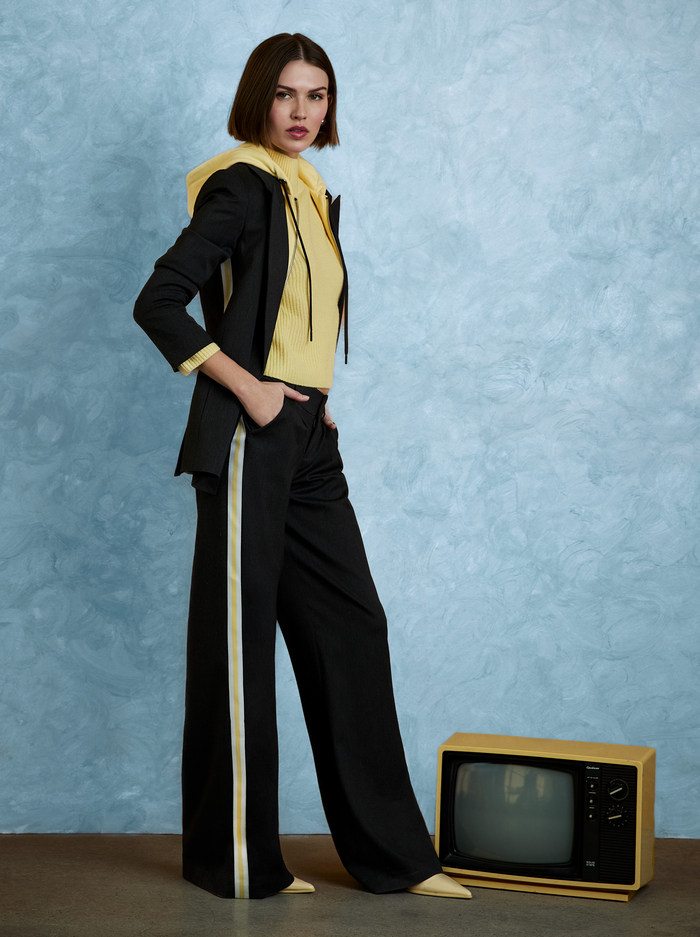 JORDAN BLAZER WITH REMOVABLE HOODIE - CHARCOAL/BUTTER image 7 - ALICE + OLIVIA