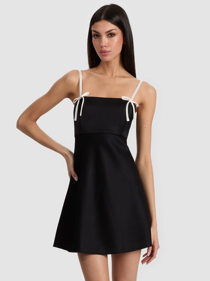 MORGAN BABYDOLL DRESS - BLACK image 3 - Alice And Olivia