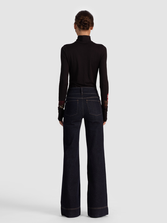 BE STILL-DELAINA TURTLENECK TOP