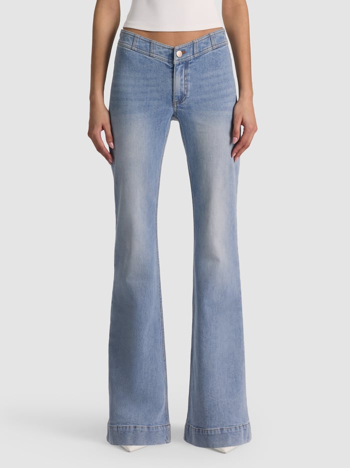 CHELSEA V-WAIST JEAN - EDIE WASH - ALICE + OLIVIA