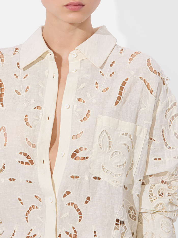 FINELY EYELET OVERSIZED BUTTON DOWN - OFF WHITE image 4 - Alice And Olivia