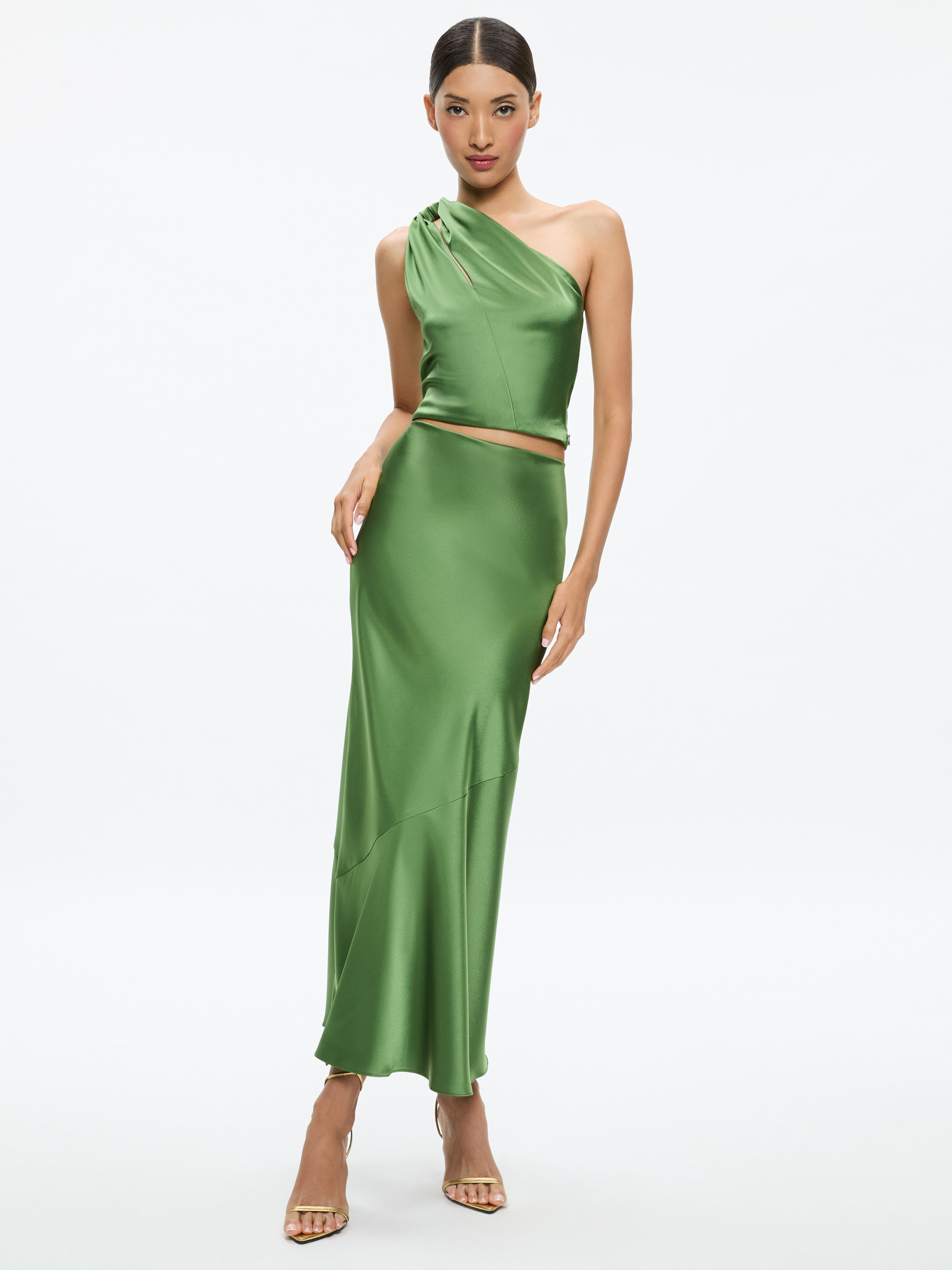 Green Women s Designer Clothing Pants Tops More Alice Olivia