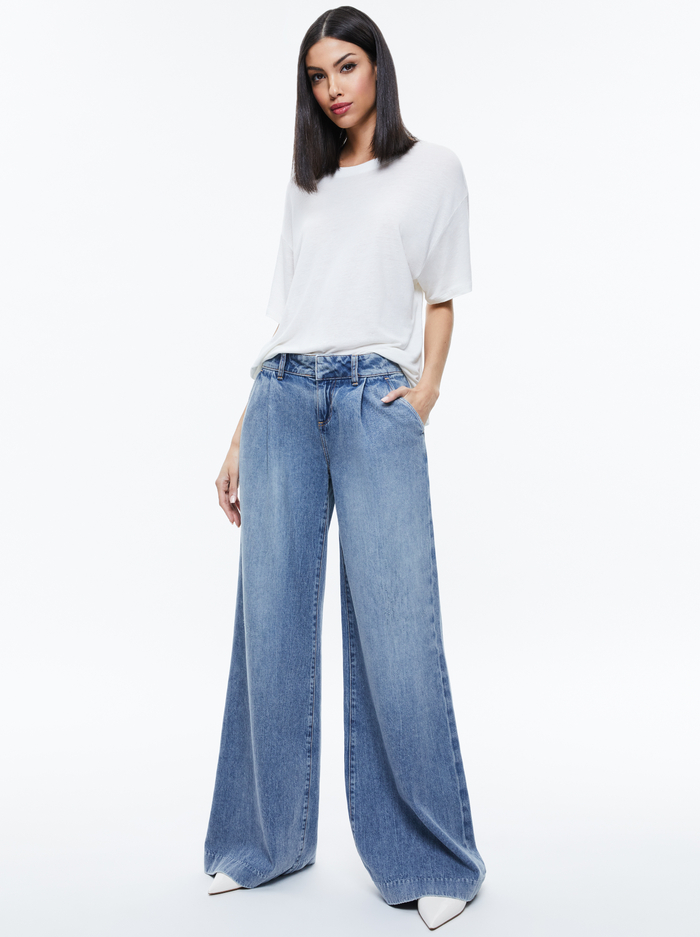 EVAN OVERSIZED TEE - OFF WHITE image 4 - Alice And Olivia