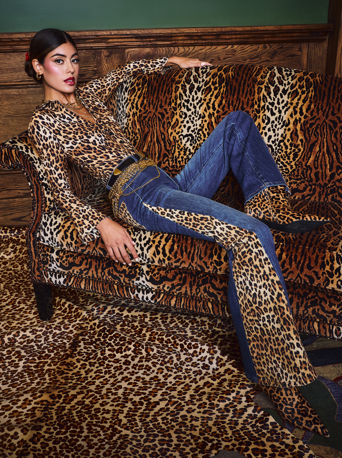 SB LEOPARD WIDE LEG JEAN - GEORGETTA VINTAGE BLUE/MULTI - ALICE + OLIVIA