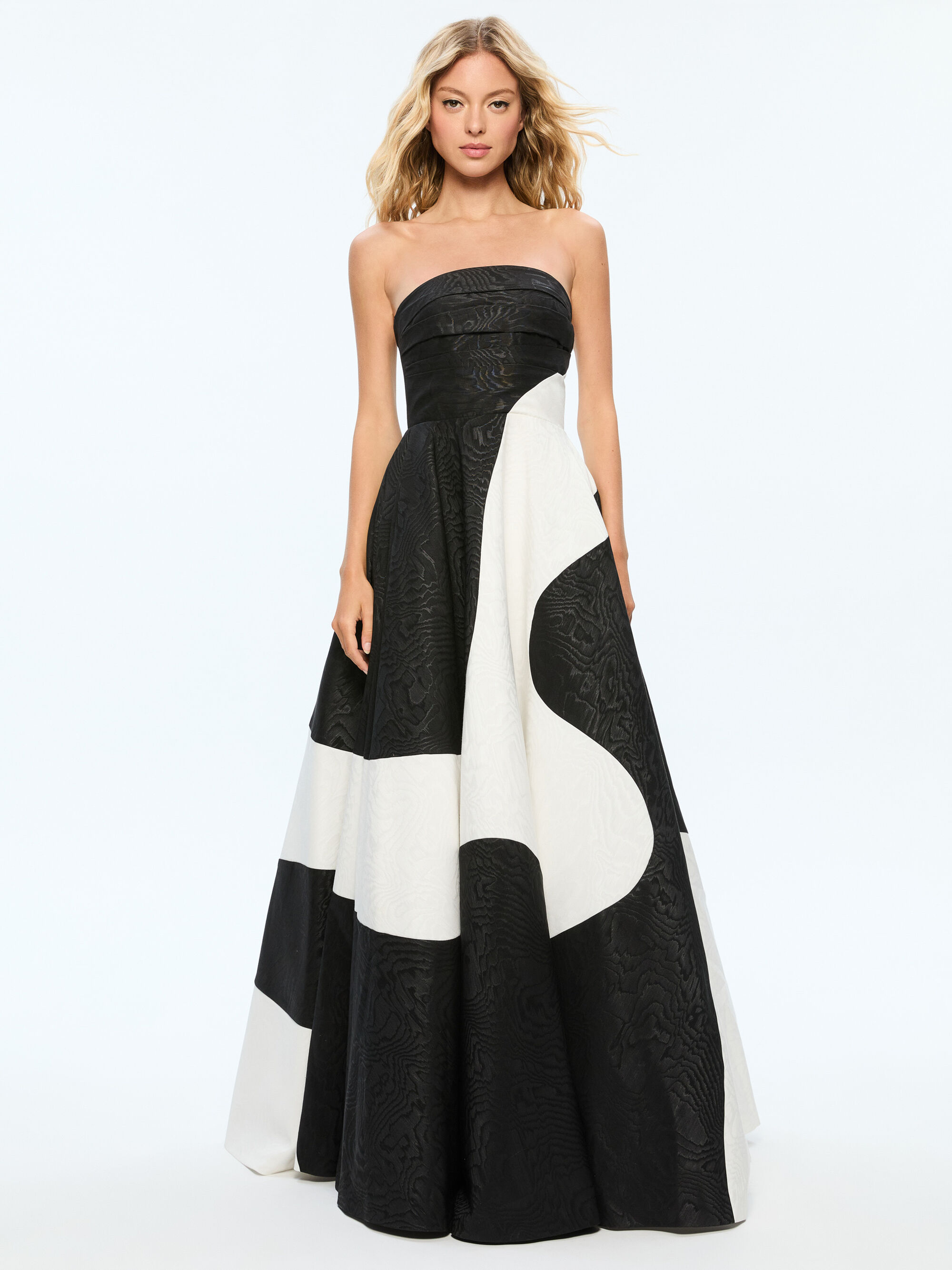 The Alisette Gown