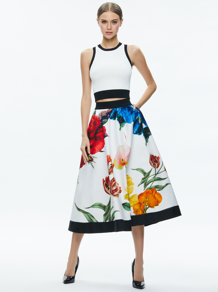 EARLA HIGH RISE FLARED MIDI SKIRT - LE PARISIEN image 4 - Alice And Olivia
