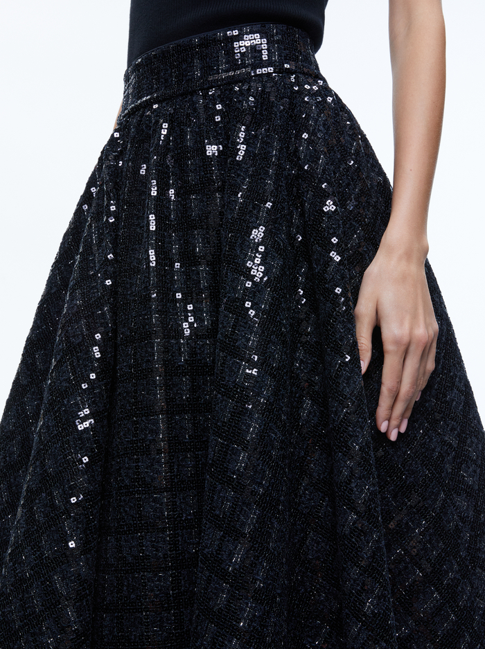 NILDA VOLUMINOUS SKIRT - BLACK image 3 - Alice And Olivia