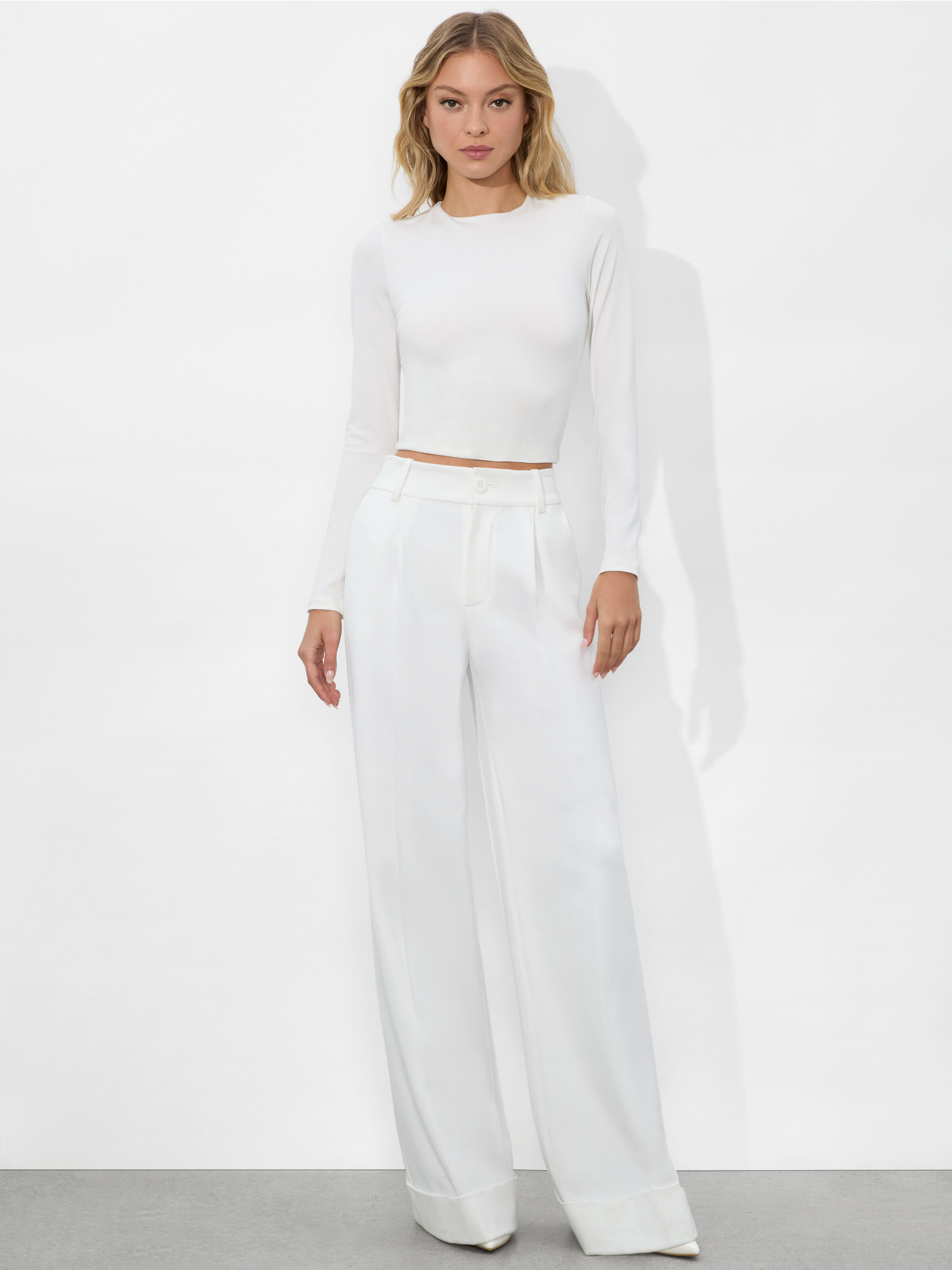 Delaina Top In Black | Alice + Olivia