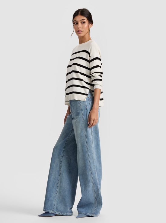 SOFT WHITE/BLACK-PATTERSON EASY PULLOVER