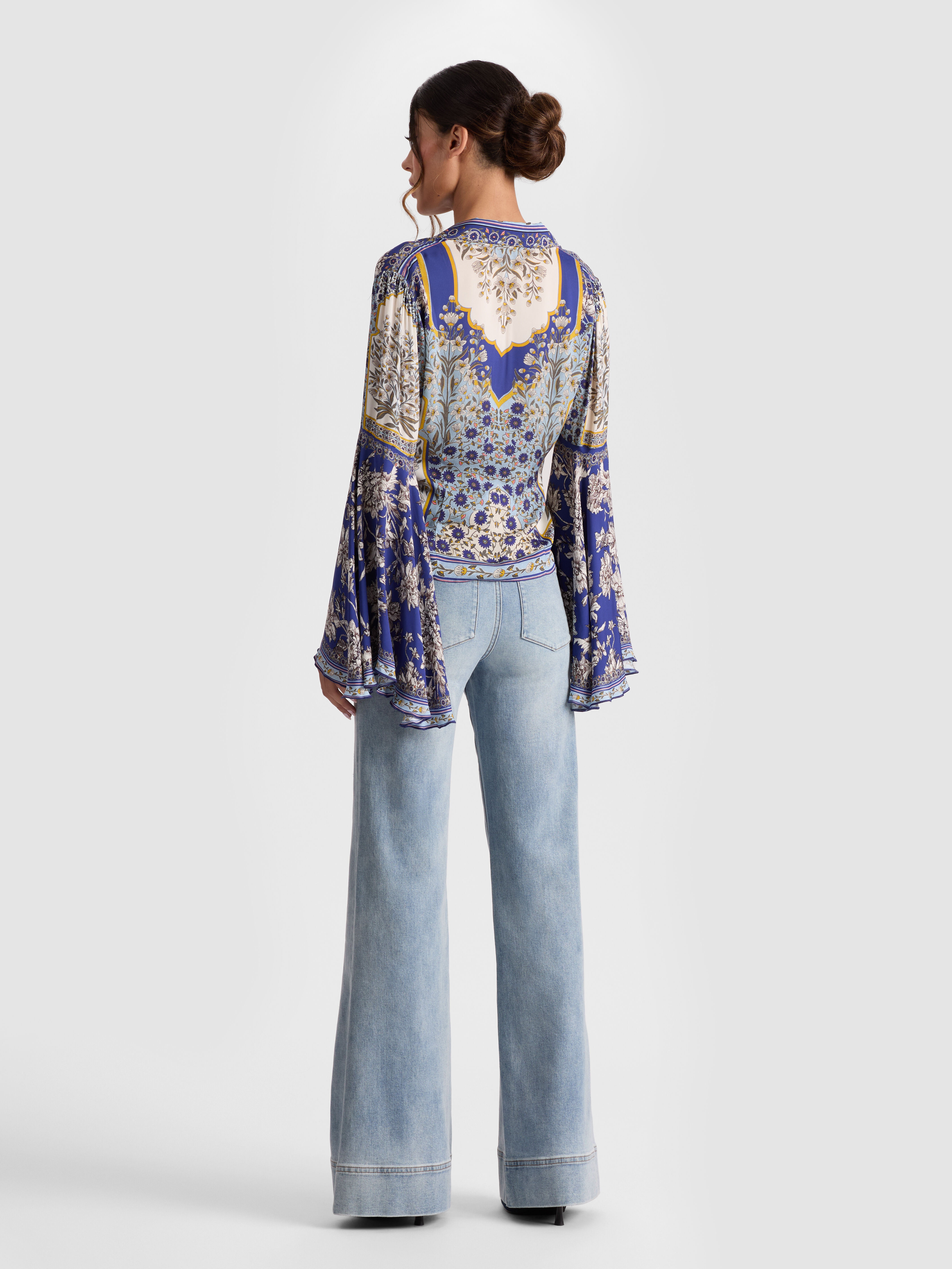 Alice+Olivia - ❤️★Alice olive 2023新作新品　黒花柄　ブラウス　オシャレ 2025年最新】アリス＆オリビア ブラウス シャツの人気アイテム